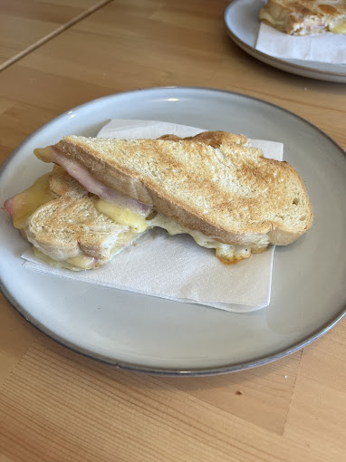 Toasties & light bites
